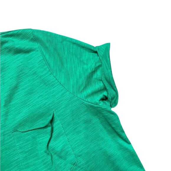 Aemi + Co Side Slit V-Neck Short Rolled Sleeve T-Shirt Green Size Large - Picture 6 of 8